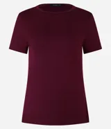 Blusa básica de viscosa y elastano de la marca Cortelle, color mostaza, con escote redondo y mangas cortas.