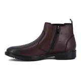 Bota marrón oscuro de cuero para hombre, con elástico lateral y suela de goma.