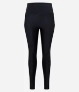 Pantalón legging deportiva negro, confeccionado en microfibra, sin estampado y con corte ajustado al cuerpo.