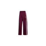 Pantalón de jogging Adidas Firebird Adicolor Loose Track Pants de color bordó, con las clásicas tres tiras blancas a los lados y el logo del trifolio bordado. Cuenta con cintura elástica y bolsillos laterales con cierre.