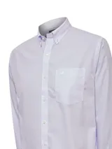 Camisa de manga larga RKF en color lila con estampado de cuadrillé fino. Presenta cuello americano abotonado, cierre frontal con botones y bolsillo en el pecho con el logo de la marca bordado.