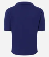 Blusa de manga corta en punto de algodón color crudo, con cuello polo, escote en V y un bolsillo aplicado en el frente.