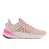 Championes New Balance Fresh Foam Roav color rosa con detalles en gris y fucsia.
