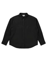 Camisa de manga larga color negro, de corte holgado, cuello camisero, cierre frontal con botones y un bolsillo aplicado en el pecho. Confeccionada en mezcla de lino y viscosa.