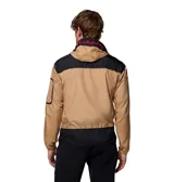 Chaqueta tipo cortaviento Columbia con diseño de media cremallera y capucha ajustable. Presenta un bolsillo frontal grande con solapa y un bolsillo adicional con cierre en la manga. Combina tonos beige y negro, con tecnología Omni-Shield que repele la humedad y las manchas.