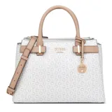Cartera tipo satchel Guess modelo Reena, con estampado de monograma de la marca en color blanco y beige. Cuenta con doble asa superior, correa ajustable extraíble, cierre superior y dije metálico colgante con el logo de la marca.