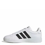 Championes urbanos Adidas modelo Grand Court Base 3.0, color blanco con las icónicas tres rayas laterales en negro. Presentan un diseño clásico con exterior de cuero sintético, cierre de cordones y suela de goma resistente.
