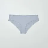 Pack de dos culottes de algodón color gris, con borde de encaje festoneado en la cintura y en los cortes de las piernas.