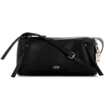 Cartera Guess modelo Devon de color negro, confeccionada en material sintético con textura granulada. Presenta un diseño rectangular, herrajes metálicos dorados, logo de la marca en la parte frontal y un charm colgante decorativo. Cuenta con cierre superior y una correa ajustable para llevar al hombro o cruzada.