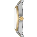 Reloj analógico Emporio Armani modelo Antonio con caja de acero inoxidable de 41mm, esfera negra con índices dorados y ventana de fecha. Presenta una pulsera de eslabones bicolor en acero plateado y dorado con cierre desplegable.