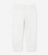Pantalón masculino relaxed fit confeccionado en oxford de algodón, color beige, con trabillas en la cintura y cordón ajustable con lazo. Cuenta con bolsillos delanteros y traseros.