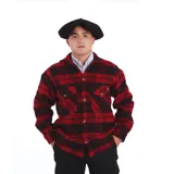 Camisa de manga larga con estampado de tartán en tonos azul marino, rojo y blanco. Confeccionada en 100% lana, con cuello abotonado y puños con botón. Corte clásico.