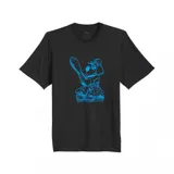 Remera Adidas Kogan Tee de color negro con un estampado gráfico en azul de un personaje estilo caricatura sosteniendo un bate.