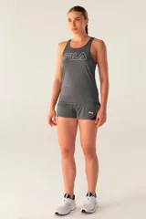 Musculosa deportiva Fila de color gris melange, con diseño sin mangas, cuello redondo y el logotipo de la marca impreso en el pecho.