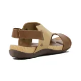 Sandalia casual de mujer con dos tiras y pulsera al tobillo con cierre ajustable. Presenta capellada de cuero negro, plantilla acolchada y suela tipo corcho con base marrón antideslizante.