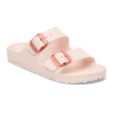 Sandalias Birkenstock Arizona EVA color rosa claro, con hebillas plásticas transparentes color rosa.