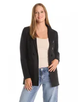 Blazer negro con frente en tejido tipo suede y espalda en tejido de punto. Presenta cuello con solapa, cierre frontal con botones y bolsillos delanteros.