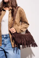 Cartera bandolera marrón con flecos largos de gamuza vegana.