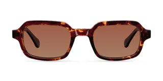 Lentes de sol Dotia con montura carey de forma cuadrada con bordes redondeados y lentes marrones polarizadas. Protección UV400.