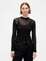 Buzo de tejido fino y semitransparente con cuello redondo y mangas largas, diseñado con una capa superpuesta estilo musculosa de punto acanalado.