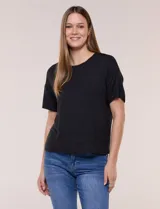 Remera básica de silueta amplia y corte boxy de la marca Cable & Gauge, color verde militar, con cuello redondo y mangas cortas de hombro caído.
