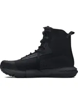 Botas tácticas de caña alta en color negro, confeccionadas con materiales sintéticos ligeros y transpirables con refuerzos de poliuretano. Cuentan con entresuela Charged Cushioning para mayor amortiguación y suela exterior Vibram para tracción en diversos terrenos.
