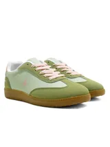 Championes deportivos para mujer Santa Barbara modelo Chillw, de color azul marino con suela de goma marrón y detalles en blanco.