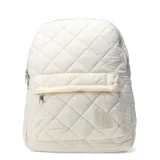 Mochila urbana de diseño acolchado con costuras en forma de rombos. Cuenta con un compartimento principal con cierre, un bolsillo frontal con cierre y un parche decorativo con el logo de la marca.