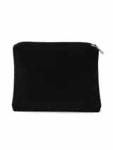 Cartera tipo hobo de gamuza negra con asa de hombro integrada en cuero sintético.