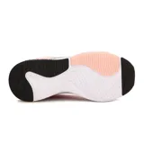 Championes de running Diadora modelo Delta, color rosa viejo con detalles en gris oscuro y logo negro.