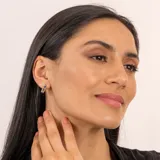 Aro de plata 925 bañado en oro de 18k con cuentas de sodalita y una cuenta gris.