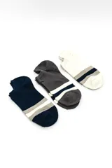 Pack de tres pares de medias cortas tipo ankle, en colores azul marino, gris y blanco, con diseño de franjas horizontales.