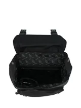 Mochila urbana negra de diseño compacto, confeccionada en material sintético con acabado mate. Presenta una solapa superior con correas decorativas y hebillas metálicas, cierre principal con cremallera, bolsillo frontal con cierre y tiradores con cordón. Incluye asa superior y correas ajustables para los hombros.