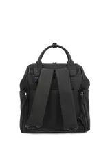 Mochila Hush Puppies de color negro, diseñada con múltiples bolsillos frontales con cierre, asas superiores y el logotipo de la marca impreso en la parte inferior.