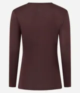 Blusa de manga larga color marrón chocolate, confeccionada en punto de viscosa con escote asimétrico y fruncido en el hombro.