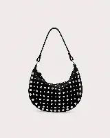 Bolso de hombro estilo hobo en color marrón oscuro, confeccionado en gamuza con diseño de tachas metálicas plateadas distribuidas por toda la superficie. Cuenta con un asa superior fija y cierre superior con cremallera.