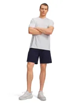 Short deportivo Under Armour modelo VNSH WVN 2, color azul marino, de tejido ligero y elástico con bolsillos laterales abiertos y logo reflectante en el lateral.