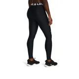 Calza deportiva negra Under Armour HeatGear, de tiro alto con pretina ancha con el logo de la marca en blanco.