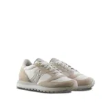 Championes Saucony Jazz Original, color blanco y gris, con detalles en gamuza y tela.