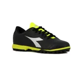Championes de fútbol 5 Diadora Pichichi 3 TF, color negro con detalles en amarillo flúor y logo en blanco.