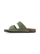 Sandalias Hush Puppies modelo Timbo, color verde militar, con doble tira ajustable con hebillas metálicas, plantilla anatómica de corcho y suela de goma antideslizante.