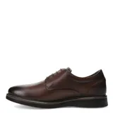 Zapato de vestir tipo derby para hombre, confeccionado en cuero negro con cordones al tono y suela de goma con detalle de vira en color marrón.