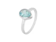 Anillo de plata 925 con piedra natural agua marina en forma de gota y engaste liso.