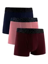 Pack de tres boxers Under Armour de algodón, con cintura elástica con logo de la marca. Incluye un modelo azul marino, uno rosado y uno bordó.