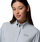 Camisa Columbia modelo Tamiami II LS color gris, de manga larga con sistema para arremangar, cuello camisero, cierre frontal con botones y aberturas de ventilación en la espalda.