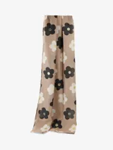 Bufanda negra con estampado de flores en tonos beige y marrón, con centros dorados.