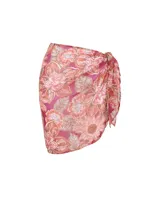 Pareo corto con estampado floral en tonos rosados, con detalle de nudo lateral.