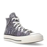 Championes Converse Chuck 70 HI con estampado de víbora en tonos grises y blancos.