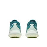 Championes de trail running Merrell modelo Antora 4, color turquesa con suela blanca. Diseño técnico con malla transpirable, refuerzos laterales y logo de la marca en el talón.