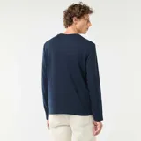 Remera de manga larga con cuello panadero y cierre frontal de tres botones, confeccionada en tejido de algodón de color azul marino.